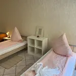 Apartman Shared Apartment, Friesenplatz