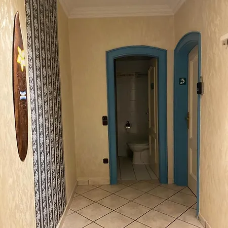 Lägenhet Shared Apartment, Friesenplatz *