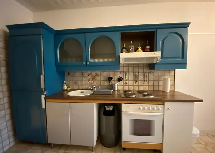 Shared Apartment, Friesenplatz * קלן